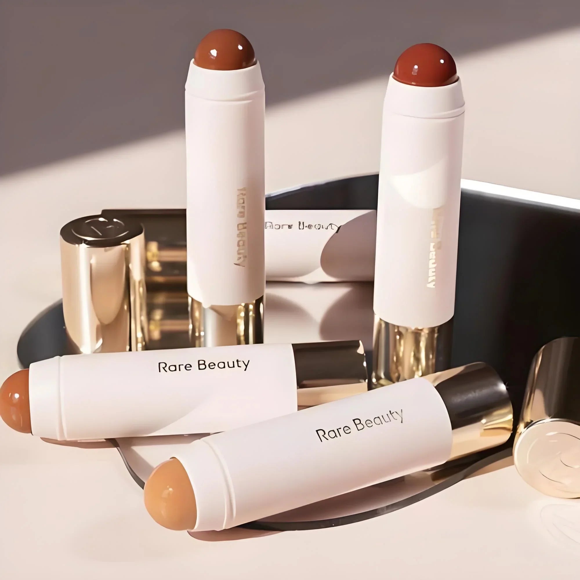 Rare Beauty Always Sunny Happy Sol Silky Three-dimensional Bronze Contour Stick Natural Matte Suitable for Nose Shadow Makeup